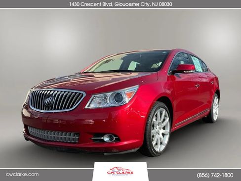 Used 2013 Buick LaCrosse Touring image 1