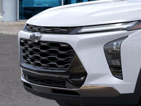 New 2026 Chevrolet Trax ACTIV FWD image 13
