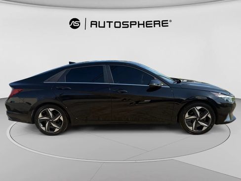Used 2021 Hyundai Elantra SEL w/ Convenience + Premium Package FWD image 10