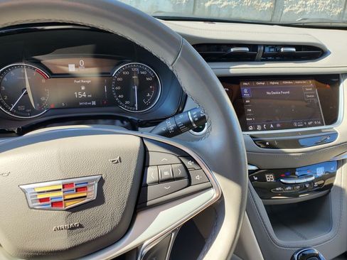 Certified 2023 Cadillac XT5 Premium Luxury AWD/4WD image 22
