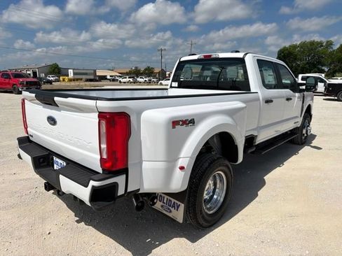 New 2026 Ford F350 XL w/ STX Appearance Package AWD/4WD image 4