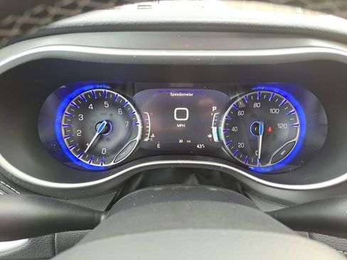 New 2026 Chrysler Pacifica Select w/ S Appearance Package image 19