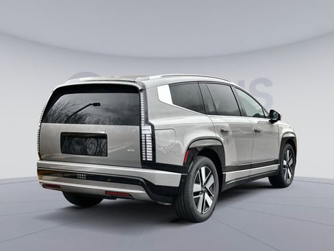 New 2026 Hyundai Ioniq 9 SEL image 7