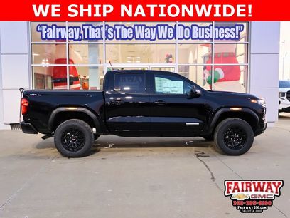 New 2026 GMC Canyon Elevation w/ Convenience Package