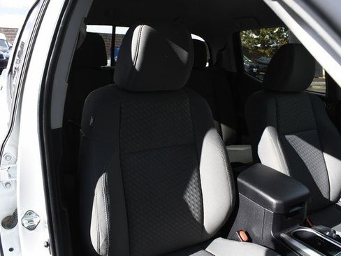 Certified 2022 Toyota Tacoma SR5 image 26