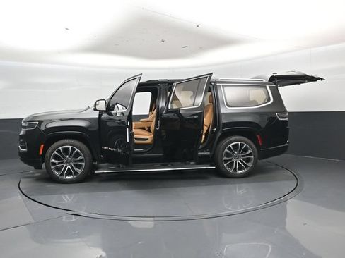 Used 2024 Jeep Grand Wagoneer Series III w/ Rear Seat Video Group 1 AWD/4WD image 52