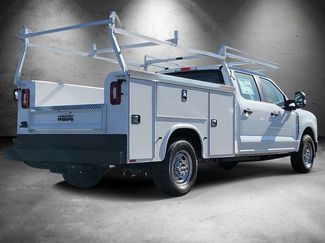 New 2026 Ford F250 XL w/ XL Chrome Package RWD video 3
