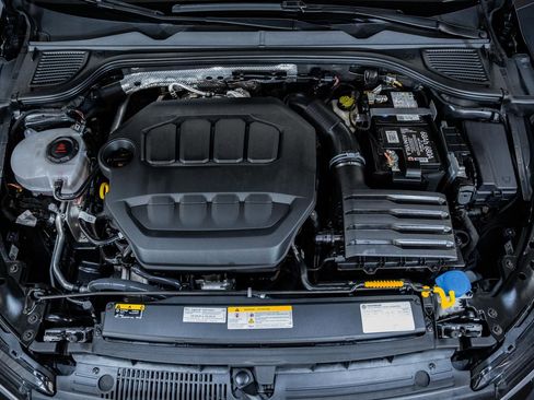 Used 2024 Volkswagen GTI Autobahn image 19