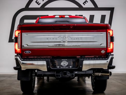 Used 2025 Ford F350 King Ranch w/ Chrome Package image 10