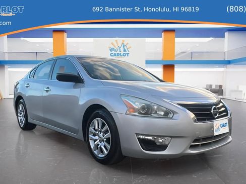 Used 2013 Nissan Altima 2.5 S FWD image 8