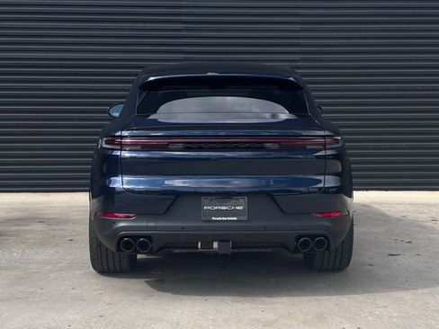 New 2026 Porsche Cayenne Coupe image 6