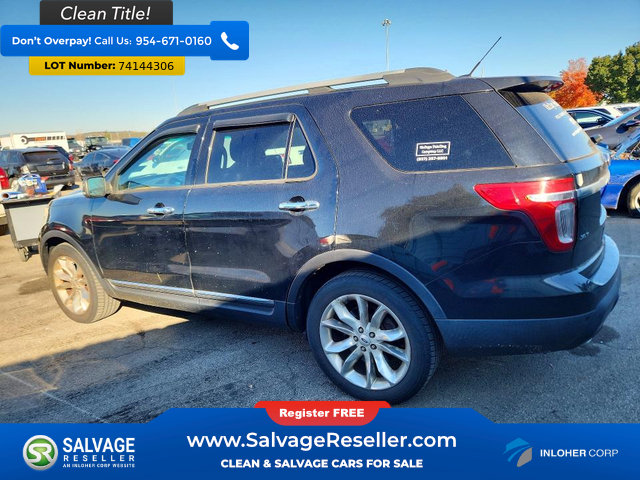 Used 2014 Ford Explorer XLT w/ Equipment Group 202A FWD image 3