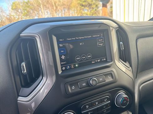 New 2026 Chevrolet Silverado 1500 Custom Trail Boss AWD/4WD image 26