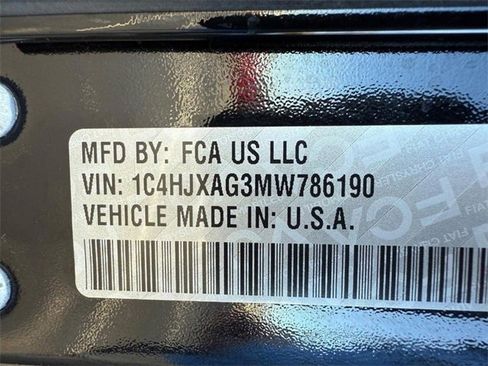 Certified 2021 Jeep Wrangler Willys image 31