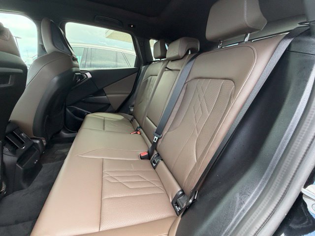 Certified 2026 BMW X3 xDrive30i w/ M Sport Package AWD/4WD image 21