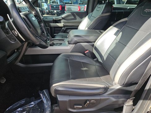 Used 2017 Ford F150 Raptor w/ Equipment Group 802A Luxury image 18