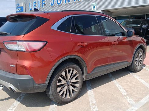 Used 2020 Ford Escape Titanium AWD/4WD image 7