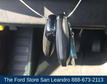 Used 2023 Lincoln Corsair FWD w/ Equipment Group 101A image 18