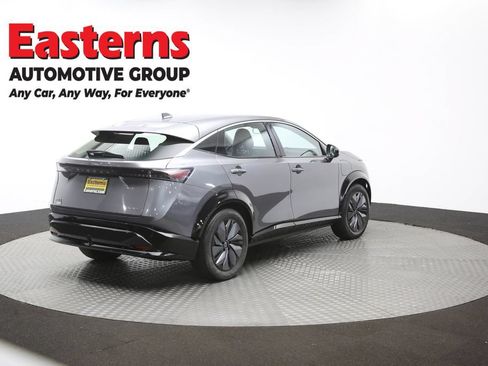 Used 2023 Nissan Ariya FWD image 40