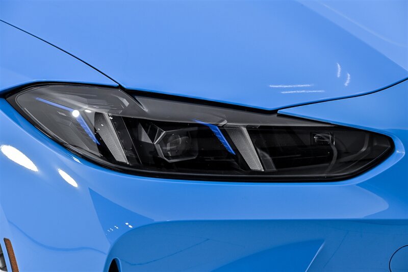 Used 2025 BMW M4 Competition RWD image 4