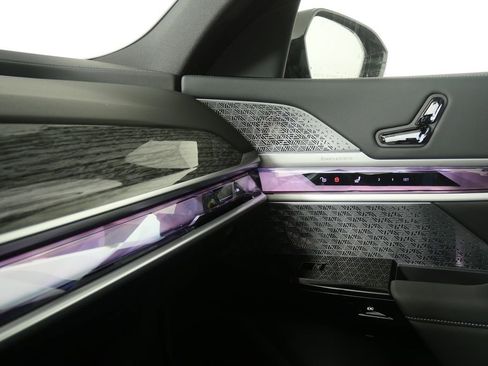 New 2026 BMW 760i xDrive w/ Executive Package image 25