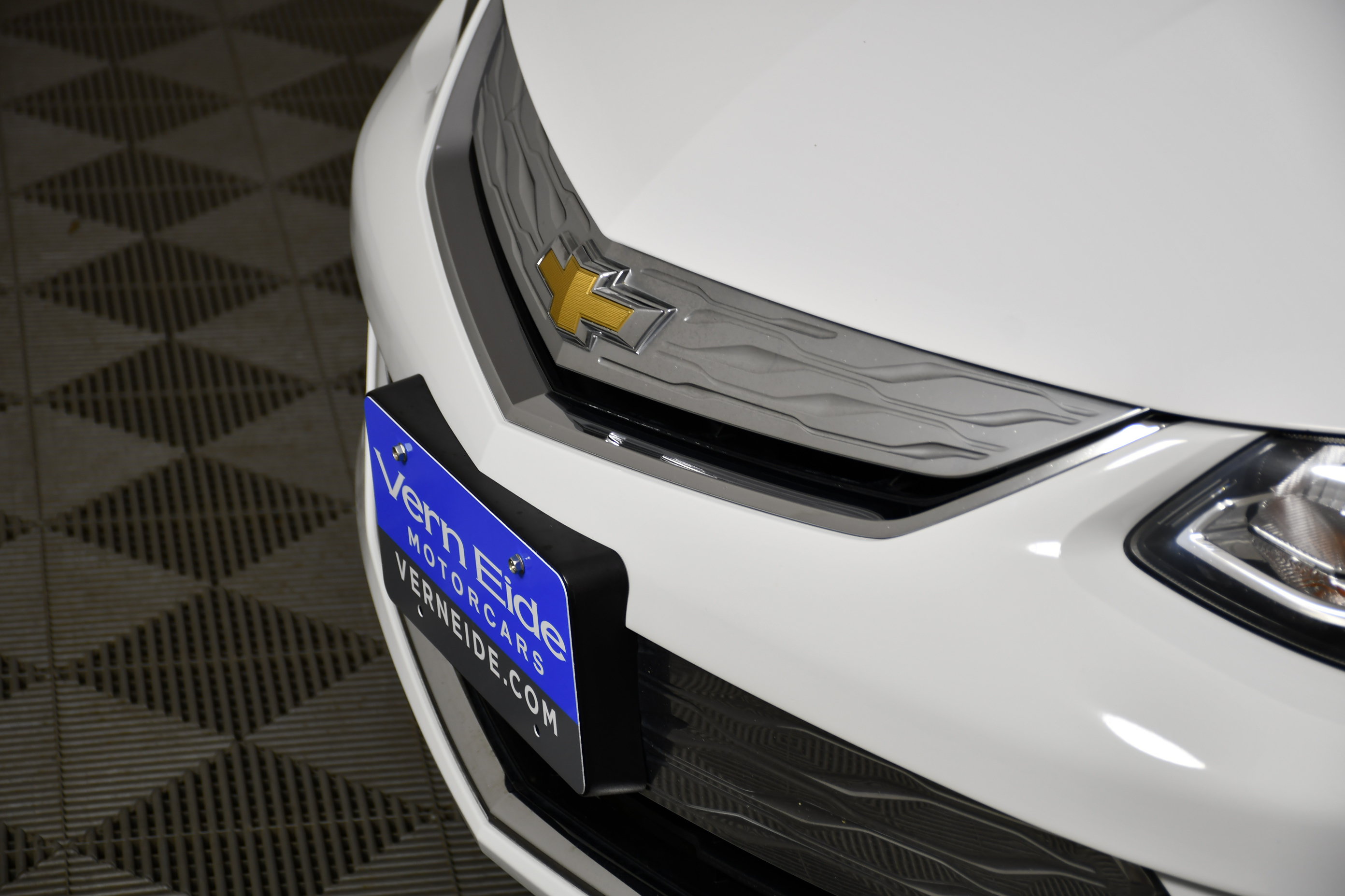 Used 2018 Chevrolet Volt LT w/ Comfort Package FWD image 11