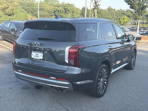 Certified 2023 Hyundai Palisade Calligraphy AWD/4WD image 8