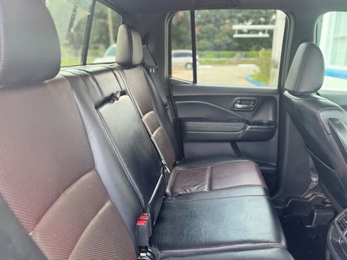 Used 2017 Honda Ridgeline Black Edition image 33