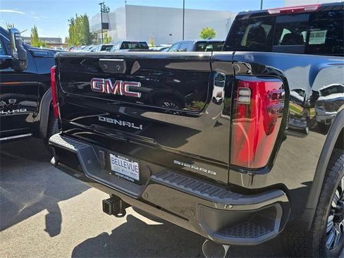 New 2025 GMC Sierra 2500 Denali w/ Technology Package image 13