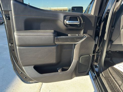 Used 2021 GMC Sierra 1500 AT4 image 18