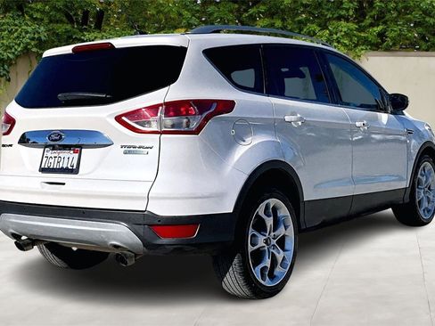 Used 2014 Ford Escape Titanium image 5