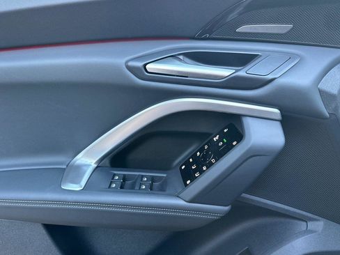 Certified 2025 Audi Q5 Premium Plus w/ Premium Plus image 11