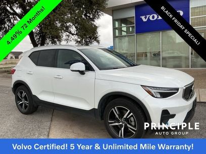 Certified 2025 Volvo XC40 B5 Core