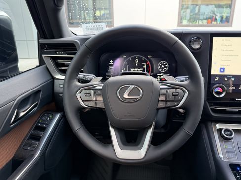 Used 2026 Lexus GX 550 AWD/4WD image 34