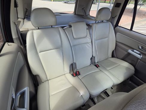 Used 2004 Volvo XC90 T6 AWD/4WD image 17
