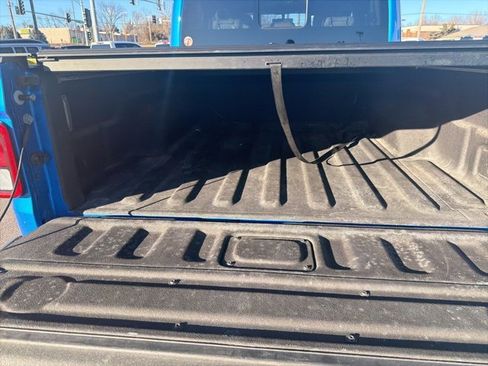 Used 2023 Jeep Gladiator Mojave w/ Cold Weather Group image 34