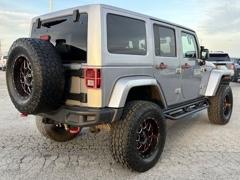 Used 2016 Jeep Wrangler Unlimited Rubicon image 5