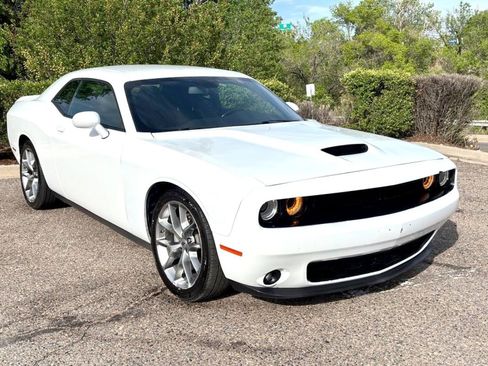 Used 2022 Dodge Challenger GT RWD image 2