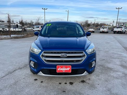 Used 2017 Ford Escape SE w/ SE Cold Weather Package image 9