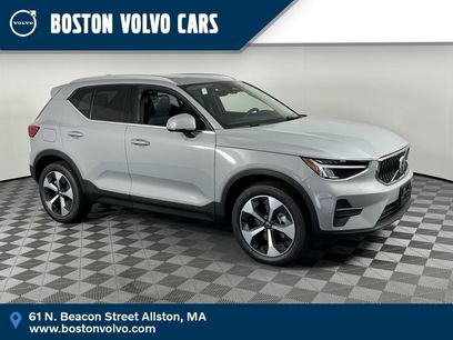 New 2025 Volvo XC40 B5 Core w/ Protection Package Premier