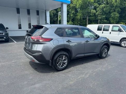 Used 2023 Nissan Rogue S FWD image 16