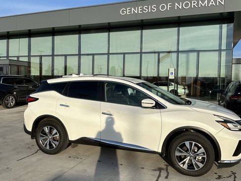 Used 2020 Nissan Murano S w/ Technology Package image 1
