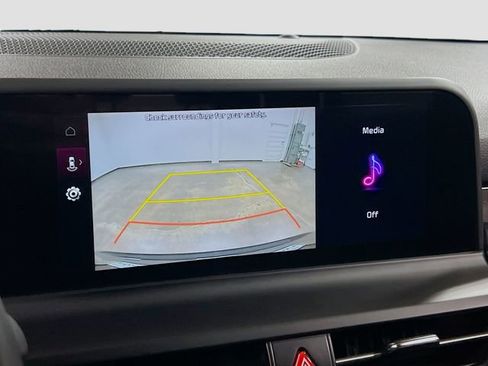 Certified 2025 Kia Seltos S FWD image 14