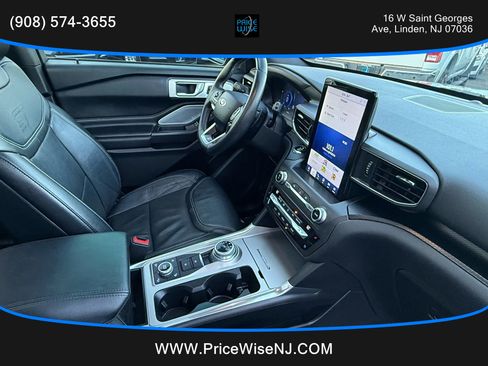 Used 2020 Ford Explorer ST w/ Premium Technology Package image 22