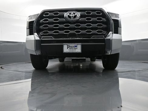 New 2024 Toyota Tundra Platinum image 27