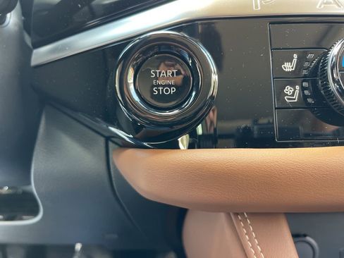 New 2026 Nissan Pathfinder Platinum w/ Cargo Package image 11