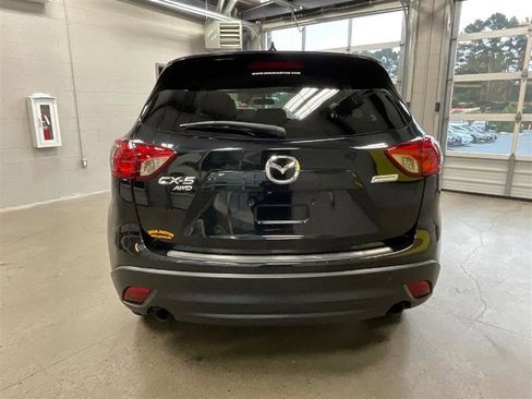 Used 2016 MAZDA CX-5 Touring image 4