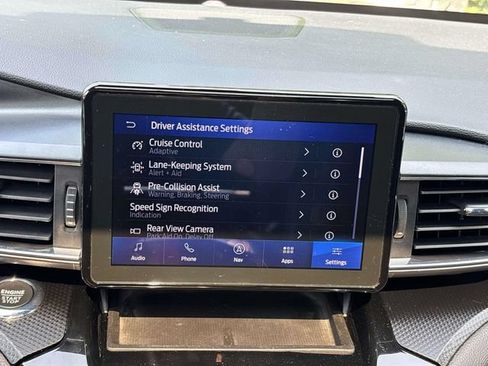 Used 2022 Ford Explorer ST-Line w/ Class IV Trailer Tow Package AWD/4WD image 33