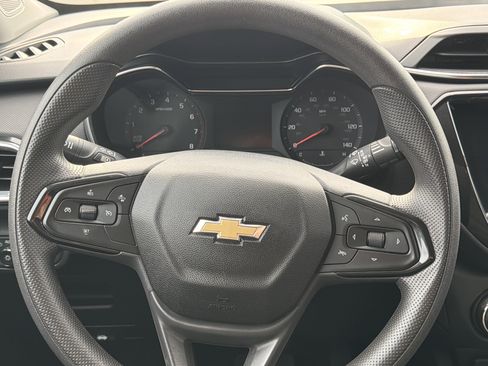 Used 2021 Chevrolet TrailBlazer LT w/ Convenience Package AWD/4WD image 14