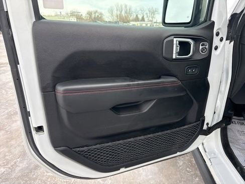 Used 2019 Jeep Wrangler Unlimited Rubicon image 15